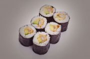 Tiger prawn tempura maki with avocado and mayo